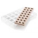 KIT MOULE POUR CHOCOLAT - 24 cubes 21x21xht20.5 mm - 8.5ml