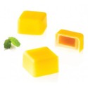 KIT MOULE POUR CHOCOLAT - 24 cubes 21x21xht20.5 mm - 8.5ml