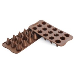 PLAQUE SILICONE CHOCOLAT - 15 cônes Ø 26xht28 mm - 7.5ml