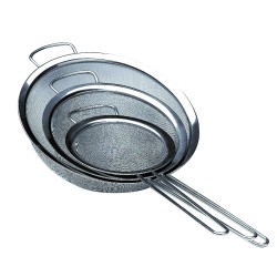 PASSOIRE EN INOX  Ø15/20/26 cm - le lot de 3