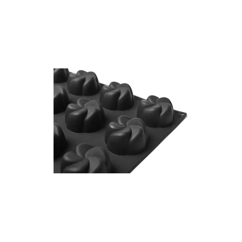 PLAQUE SILICONE 600X400 - 24 vrilles Ø 75xht38 mm - 130ml